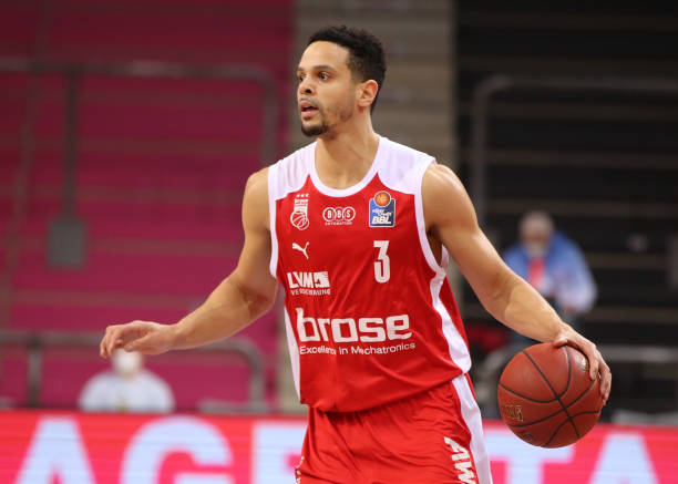 帮助球队打 帮助球队打